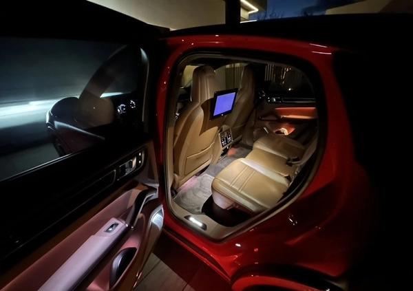 Porsche Cayenne cena 648000 przebieg: 18000, rok produkcji 2023 z Rybnik małe 781